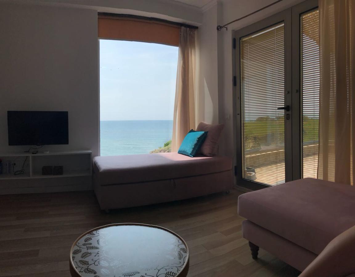 Seaside Studio Currila Apartament Durrës