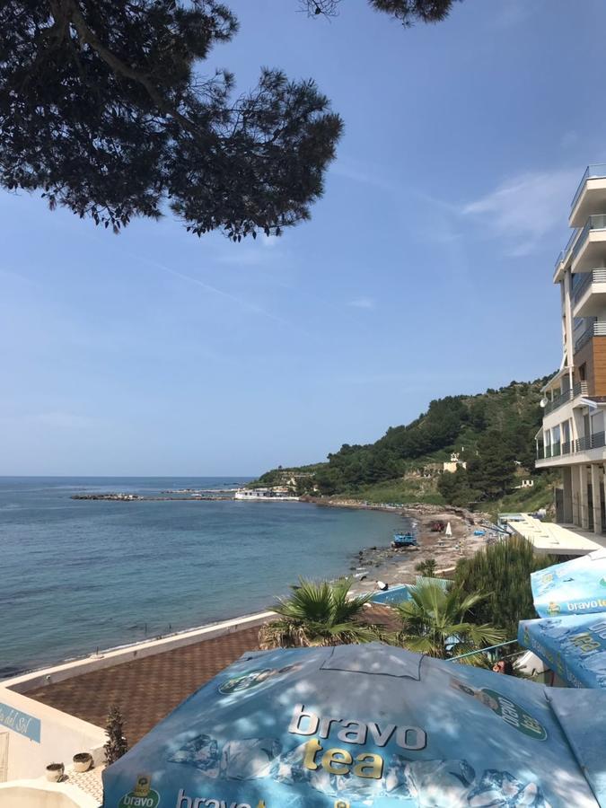 Seaside Studio Currila Apartament